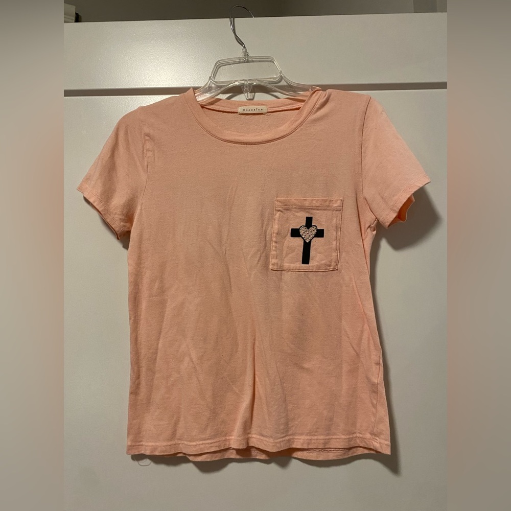 Faith tee shirt size s